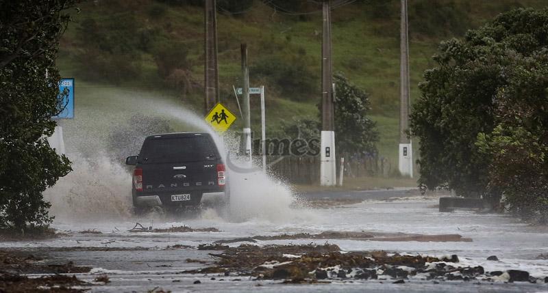 King Tide Maraetai0018
