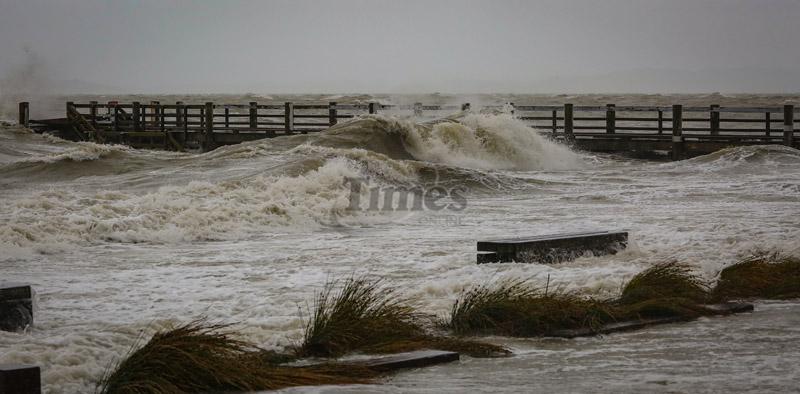 King Tide Maraetai0033