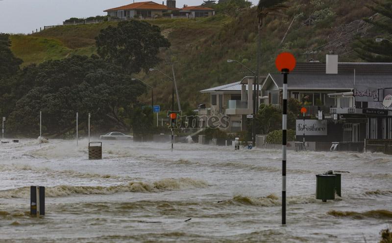 King Tide Maraetai0037