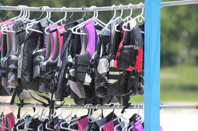 Maritime Police remind boaties to carry lifejackets at all times