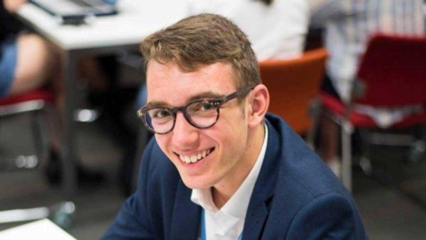 Fraser calls for youth engagement in education