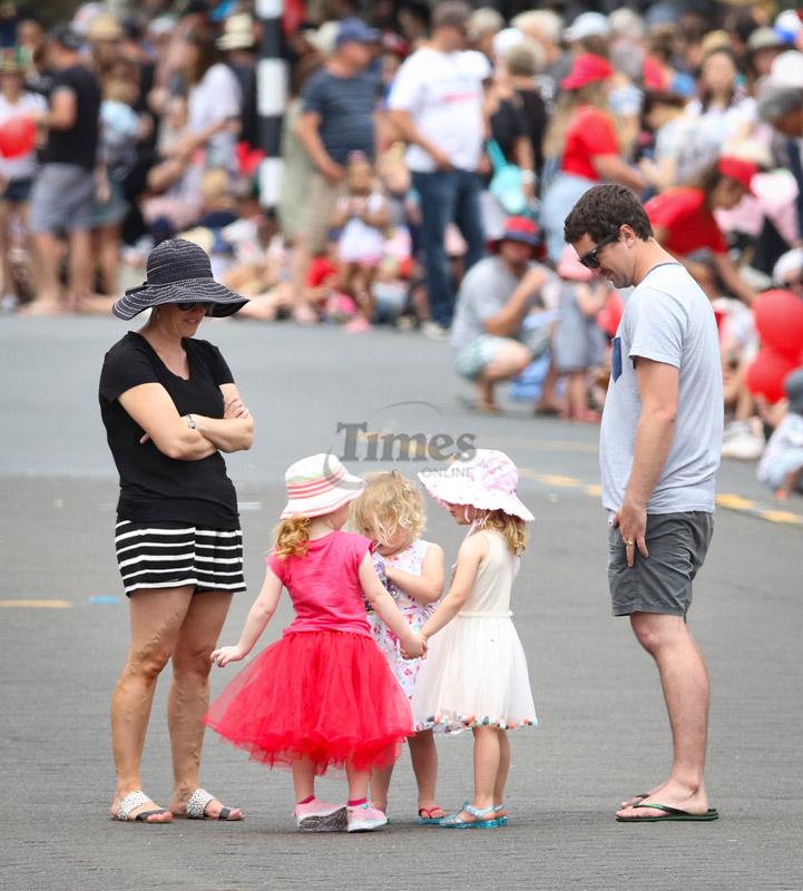 Howick Santa Parade 20180211
