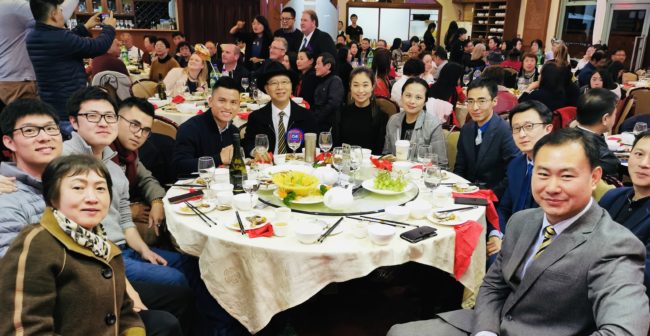 Party candidates bring in moon festival