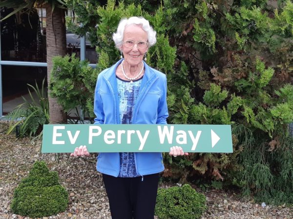 Sign o’the times-educator Ev Perry honoured