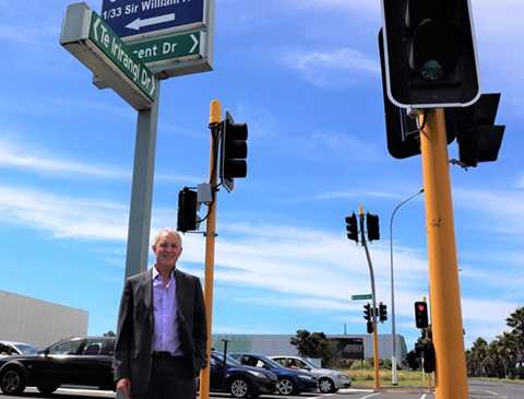 Traffic safety: new red light cameras to be installed out East