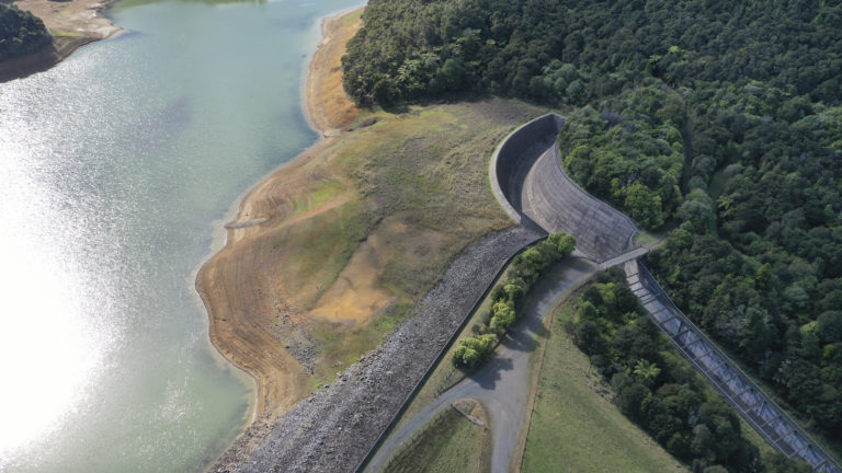 Aucklanders support calls to save water as drought continues