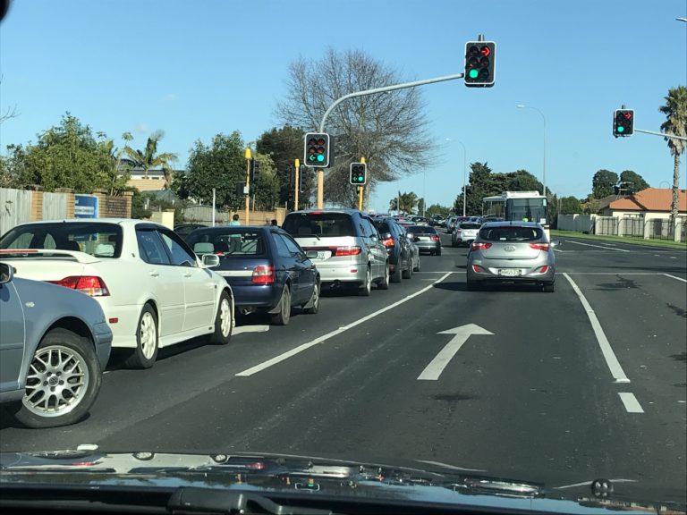 Covid-19 testing: New traffic plan to ease Botany congestion