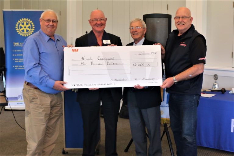 Howick Rotary supports Coastguard refuelling project