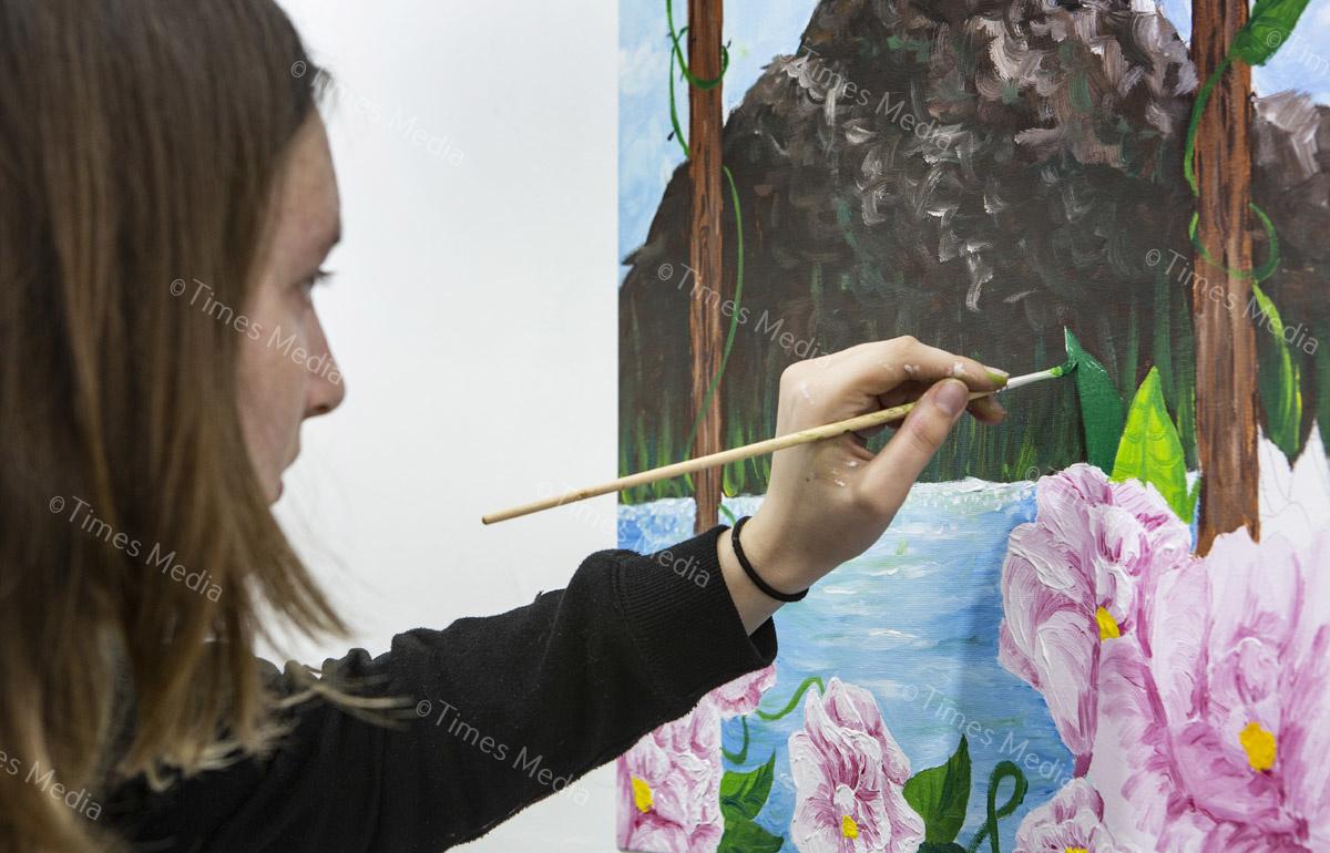 Art Lounge Inter-School Art Comp0023