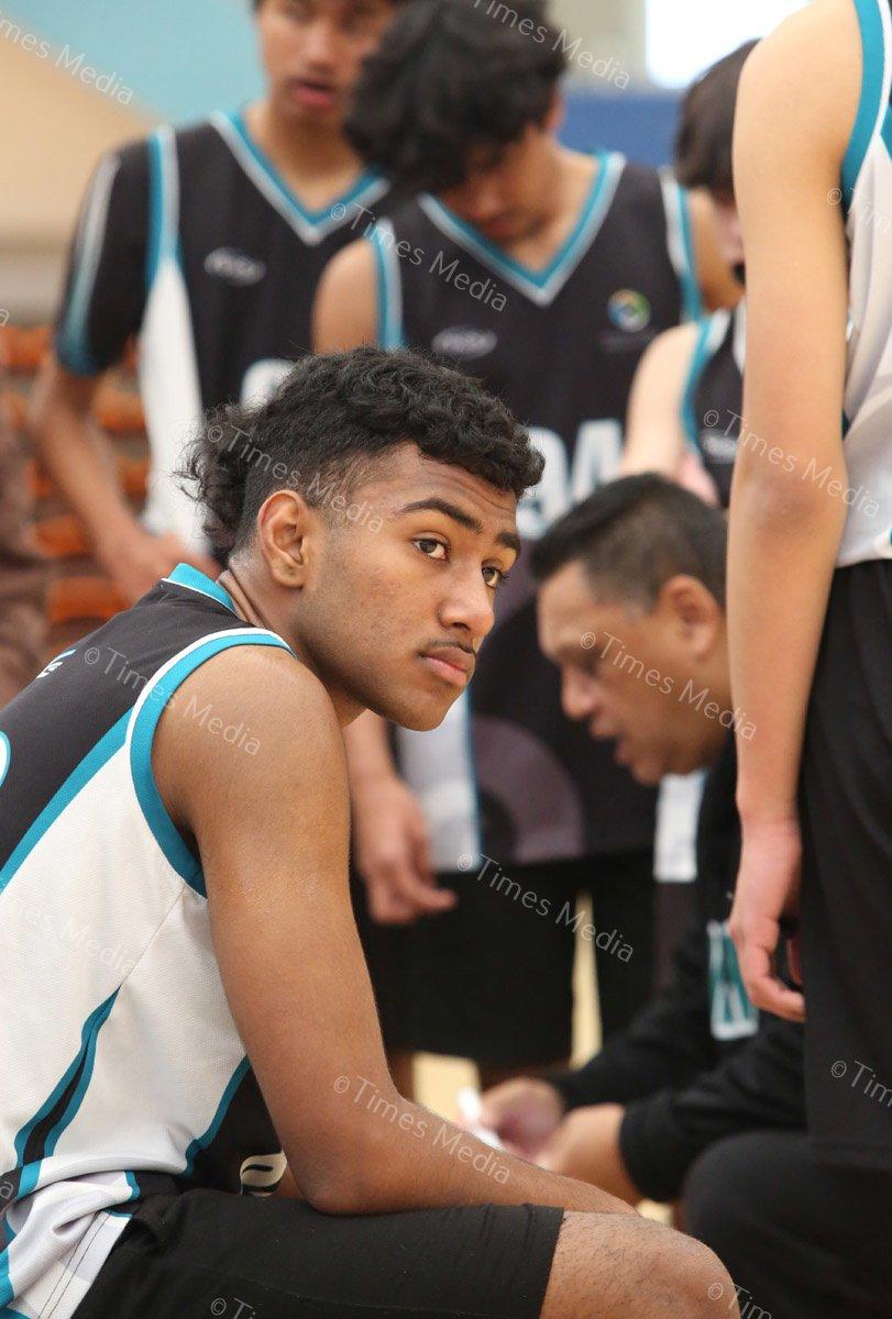 MHJC A Basketball Team0006