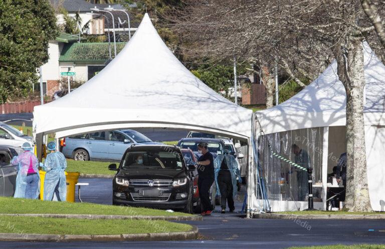 Aucklanders need plan out of lockdowns