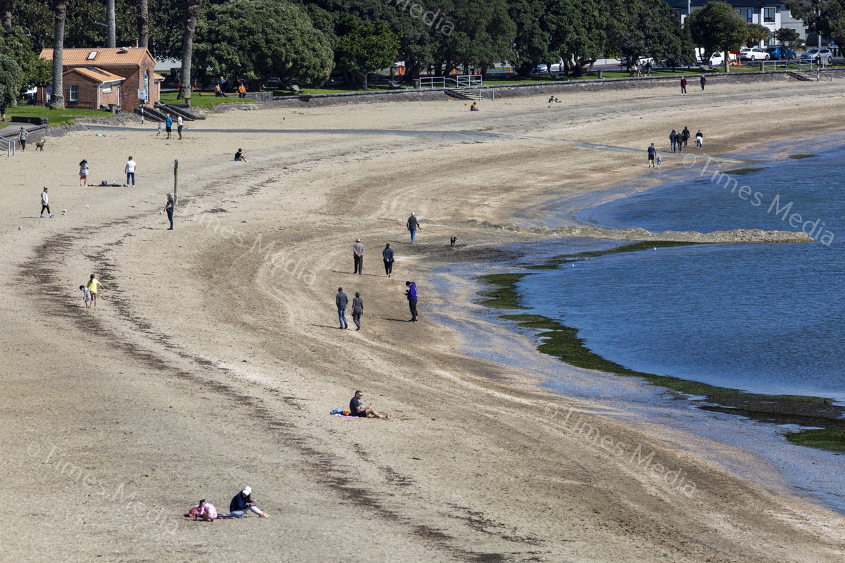 St Heliers Beach, day 17 of Level 4 Lockdown in Auckland.