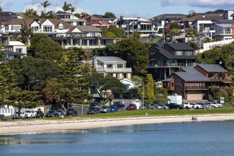 Howick Local Board to decide feedback on intensification