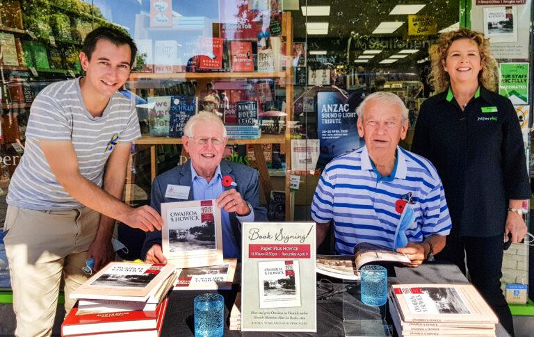 History buffs seize chance to meet author