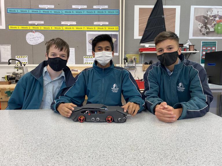 Students build self-driving car