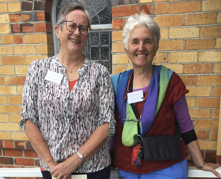 Moores wins $1000 poetry prize