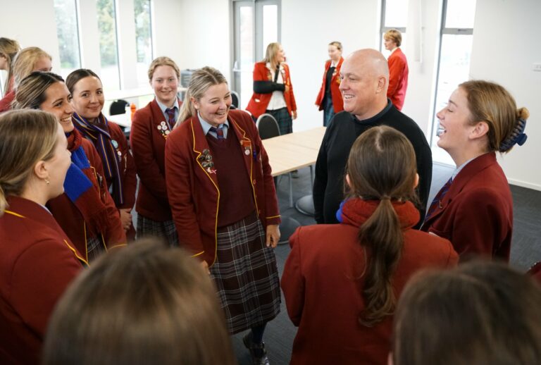 Luxon – National Government will rewrite New Zealand Curriculum