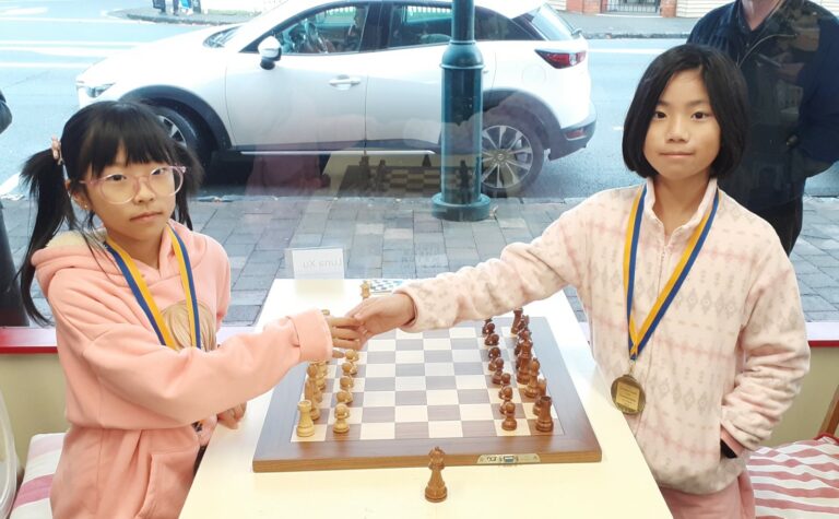 Luna vs Luna in tight chess battle