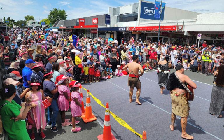 Howick Santa Parade draws the crowds