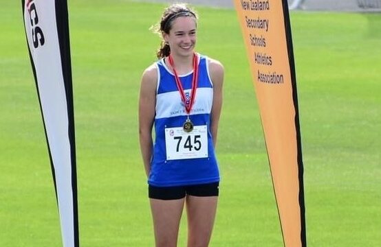 Barlow, Fletcher win gold