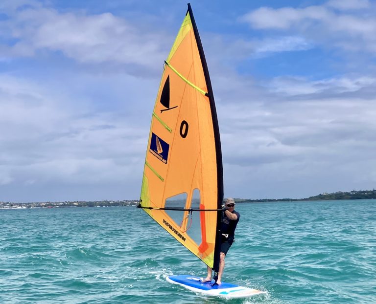 Kendall pioneers board sailing events