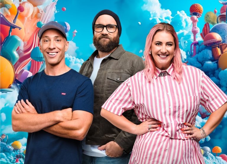 Holiday podcast guide for summer