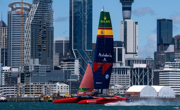 With major events on, Aucklanders urged to plan ahead