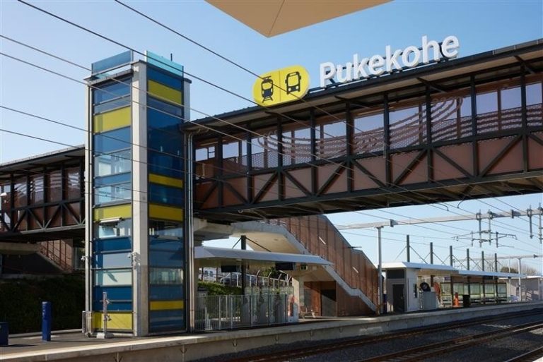 Buses replacing trains while network closed for upgrades