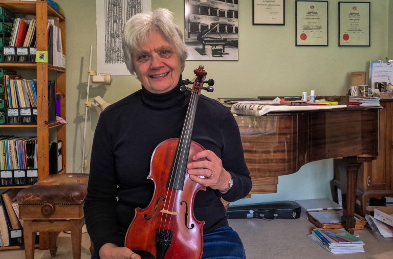 Lost and found violin to star in concert