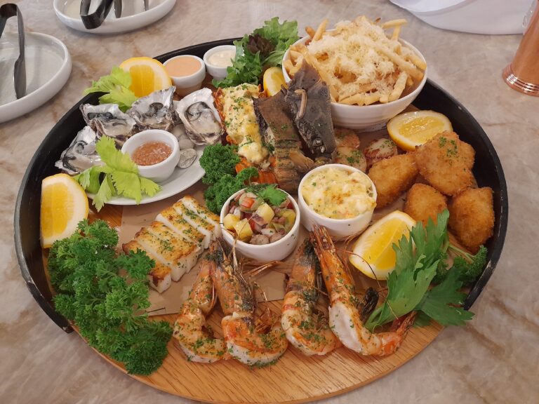 Perfectly matched seafood and wines