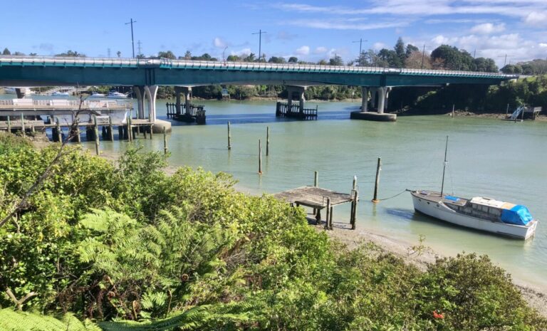 Walking from bridge to bridge