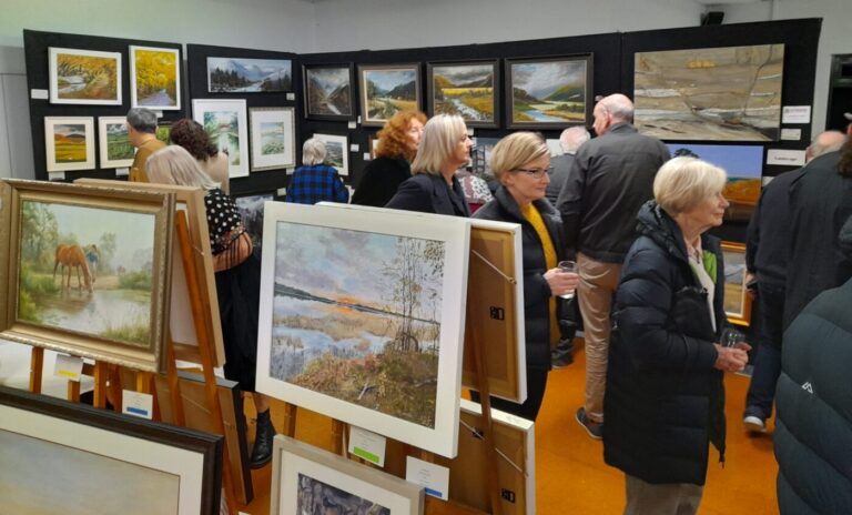 Story and photos: Howick Art Group exhibition opening