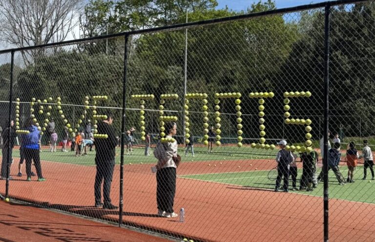 Tennis clubs serve up courts to new players