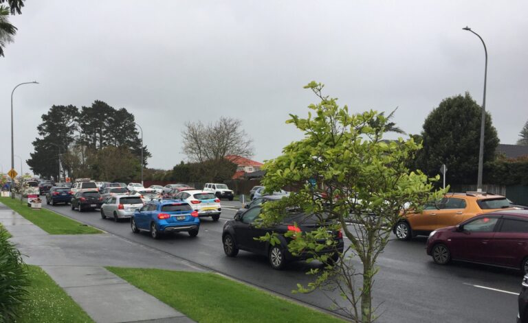 Congestion brings Botany traffic to standstill