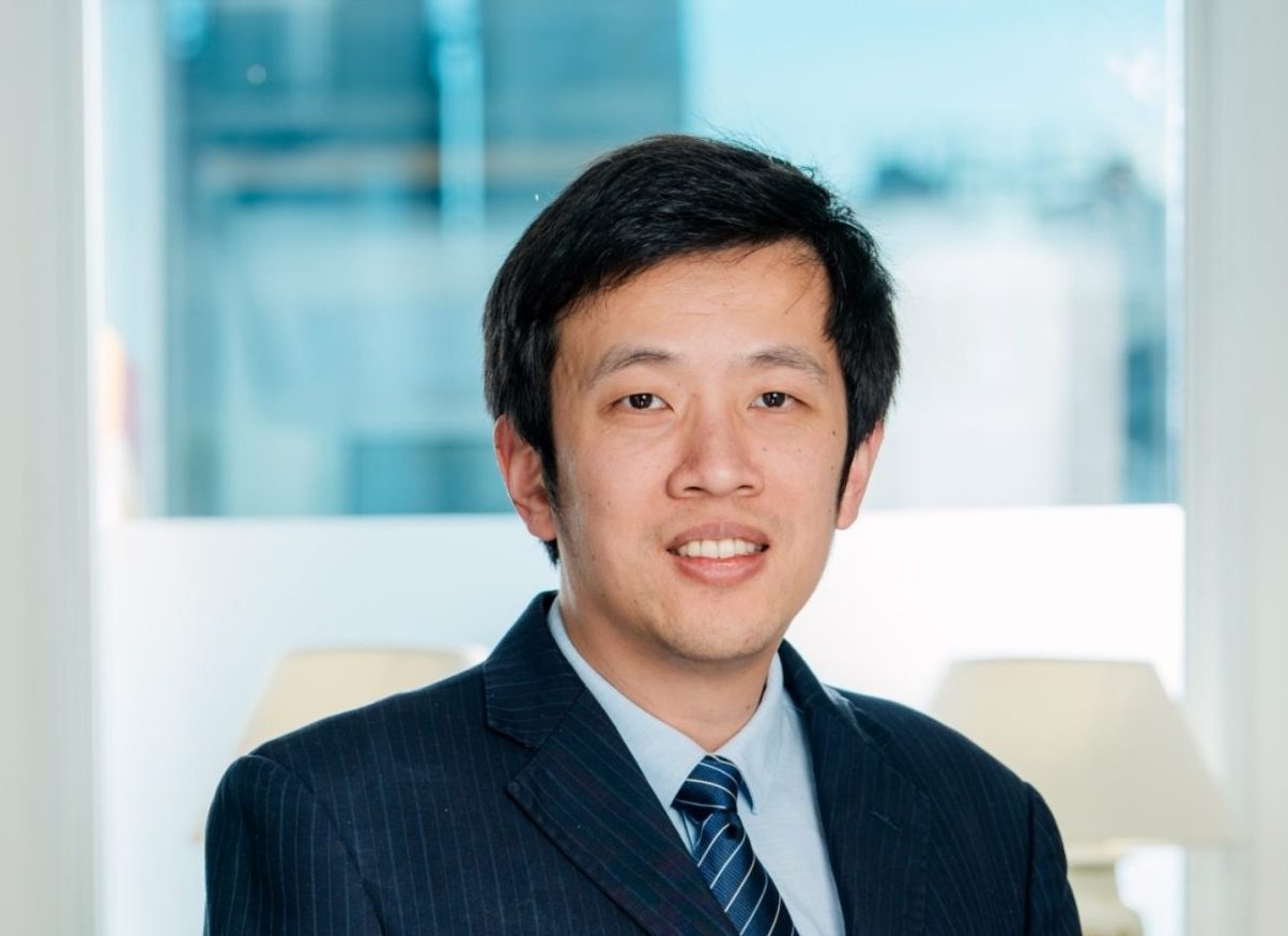 Introducing amazing Adam Wang – east Auckland’s finest Chinese solicitor